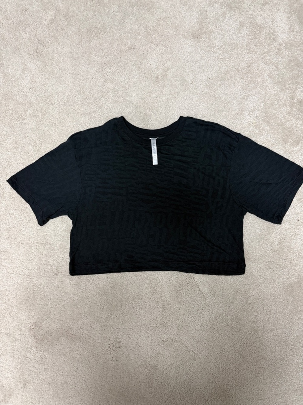 Fabletics Black Cropped Tee - Subtle Texture